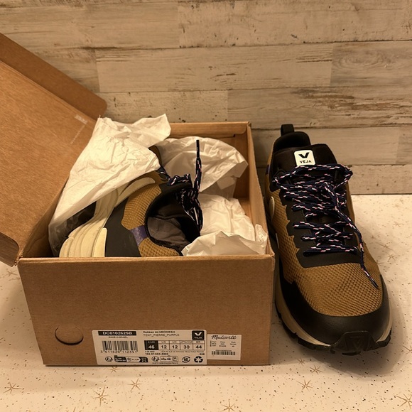 Men’s Veja Size 46 or US 12 with Box - Picture 2 of 9